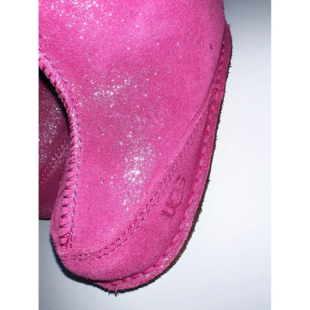 UGGS BOO Baby Toddler Hot Pink Size L New